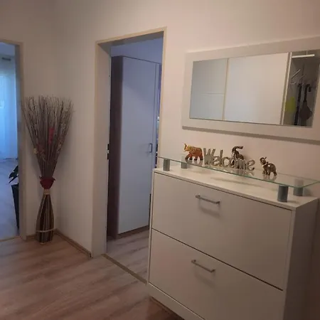 Apartment Moderne 3zimmer Wohnung, In Bei Augsburg Koenigsbrunn