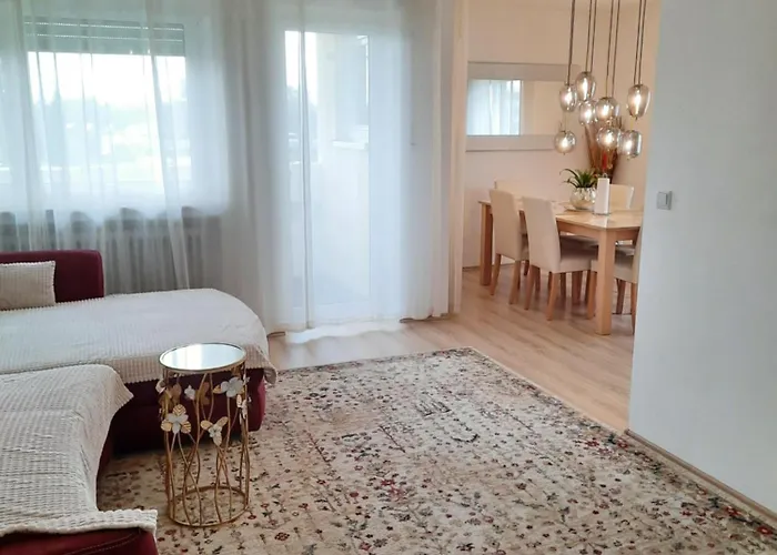 Moderne 3zimmer Wohnung, In Bei Augsburg Appartement Königsbrunn