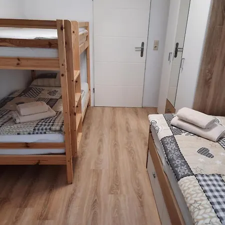 Apartman Moderne 3zimmer Wohnung, In Bei Augsburg